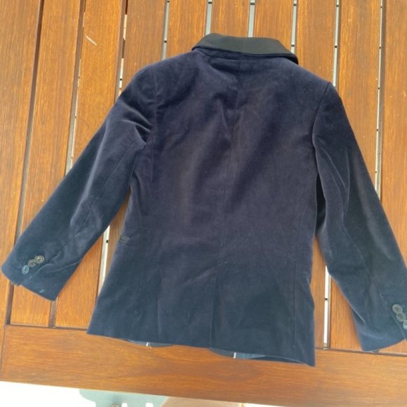 Jacadi Boy's Velvet Tuxedo Style Blazer in Size 6Y EUC - Picture 4 of 12